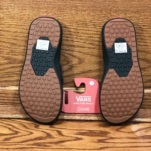 Vans UltraRange V-Land Black Sandals